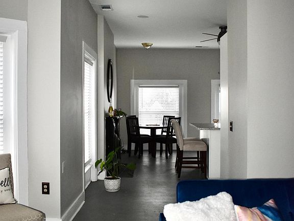 Entryway into Kitchen