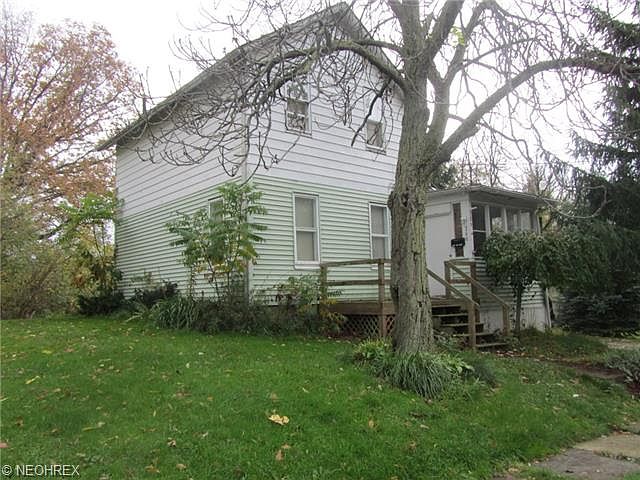 1st image of 786 E 14th St
