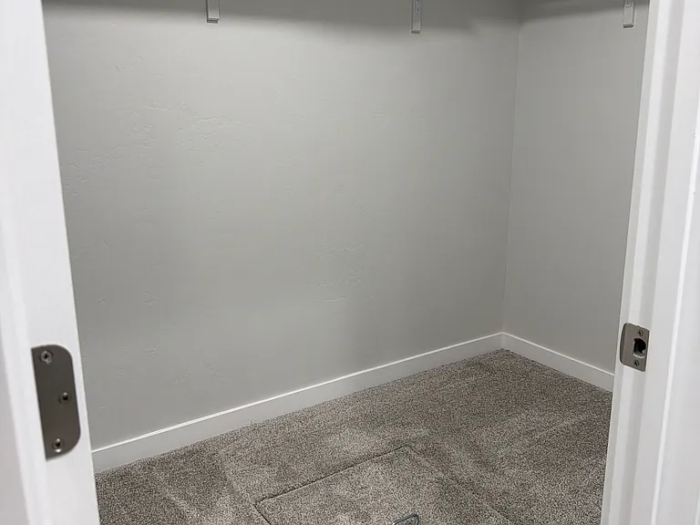 1125 W Jasper St — Photo 10