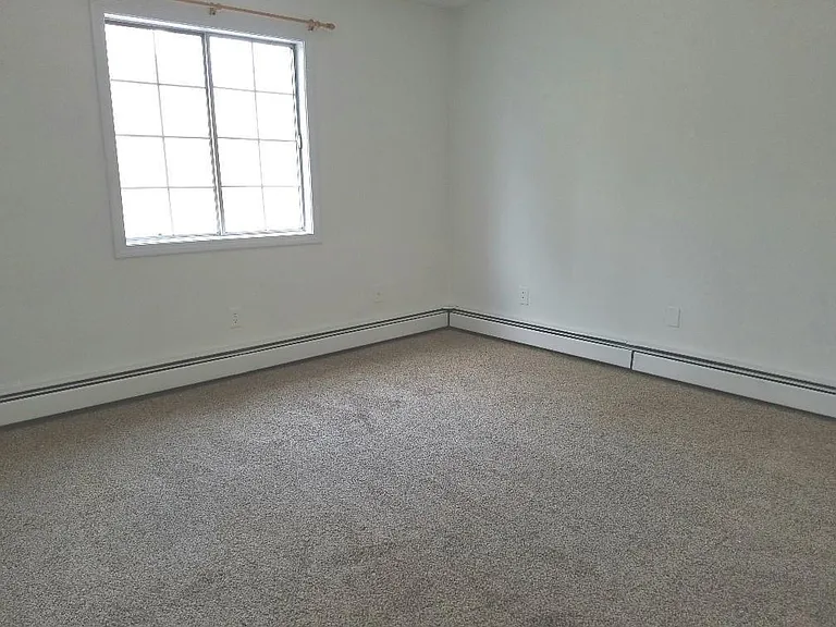 20 Oak St #5A — Photo 23