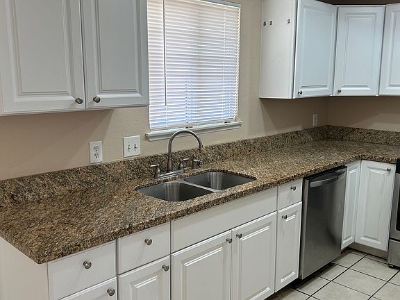 2nd image of 16286 Northwood Dr