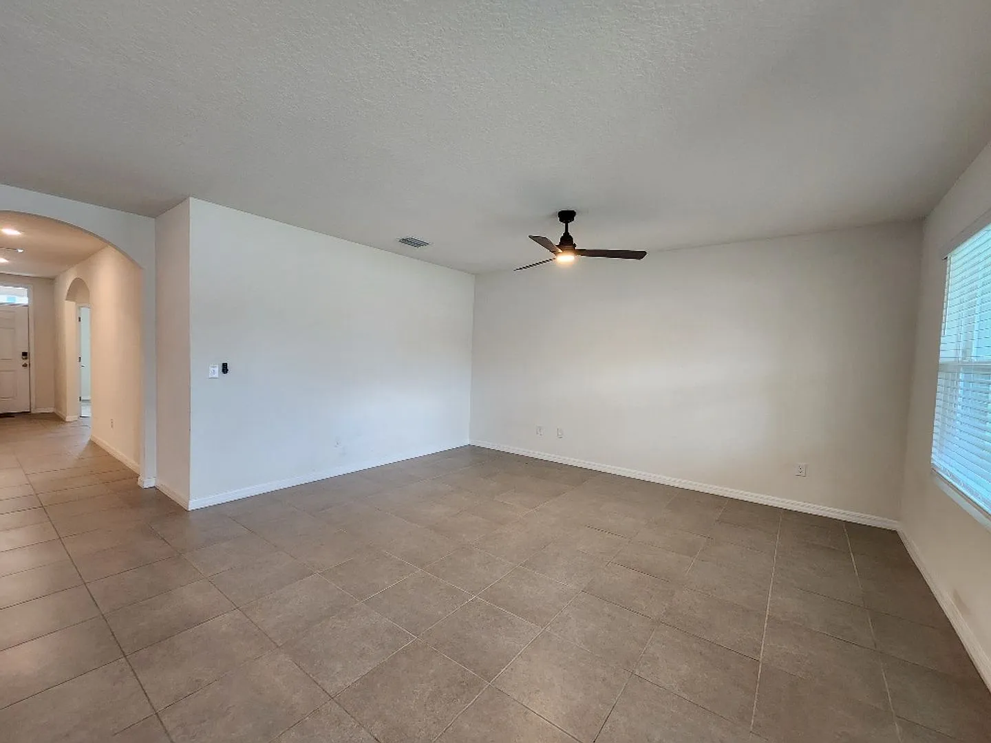 Gorgeous 2020 Construction, Like New 3-Bedroom, 2-Bathroom — Photo 2