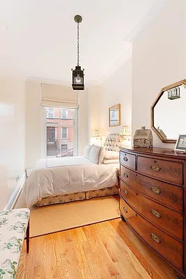 Rented by Engel and Völkers Brownstone Brooklyn | media 27