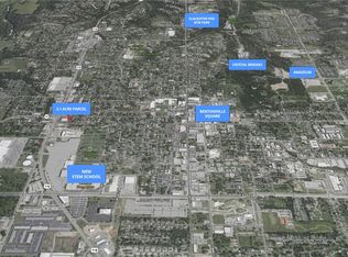 2400 SW I St, Bentonville, AR 72712