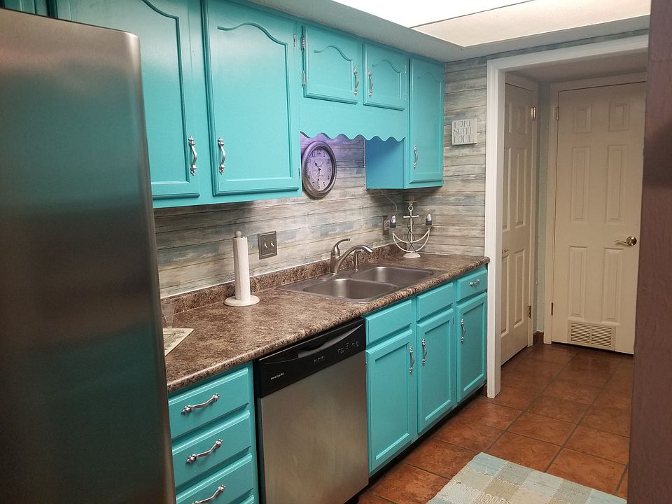 Galley Kitchen 