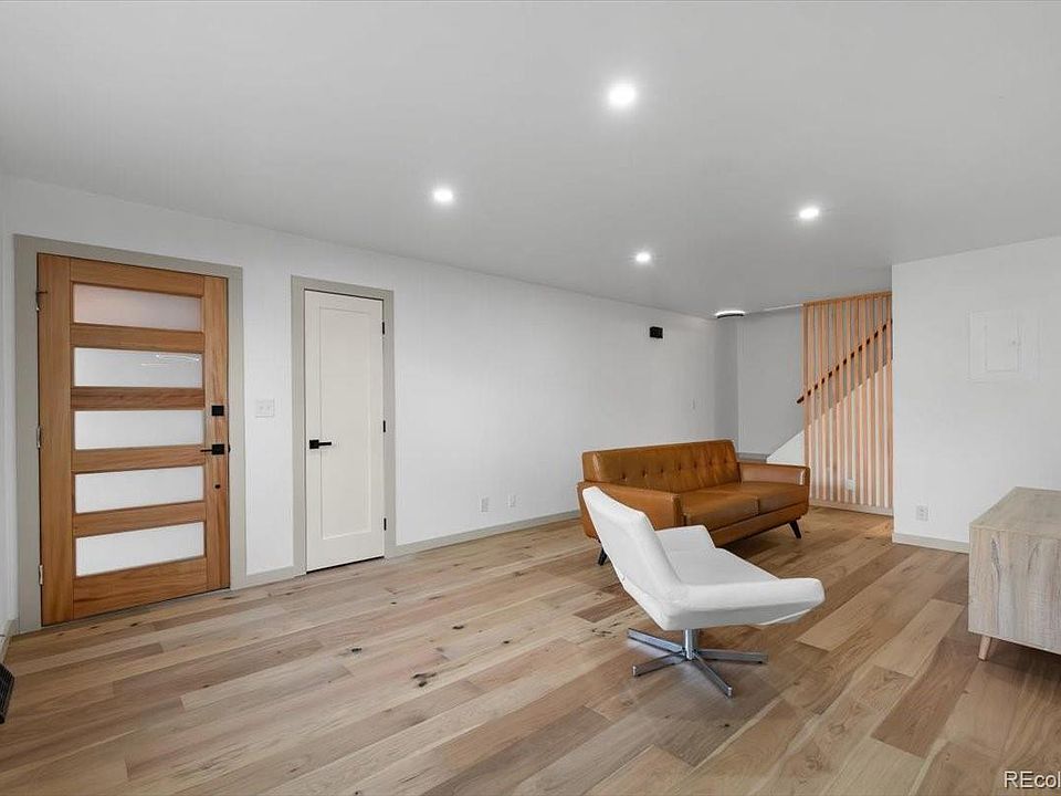 1st image of 9857 Orangewood Drive