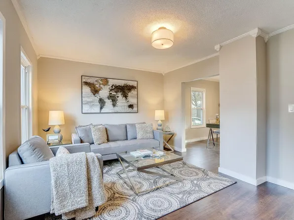 52 George St W, Saint Paul, MN 55107