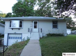 1708 Hancock St, Bellevue, NE 68005