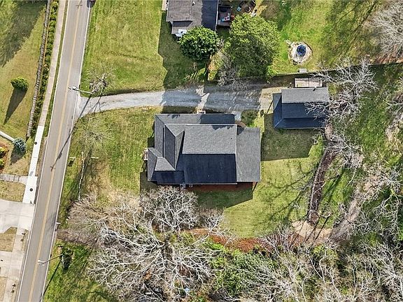 5th image of 235 Old Canton Rd