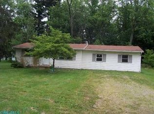 2905 S Pleasant Grove Rd, Zanesville, OH 43701