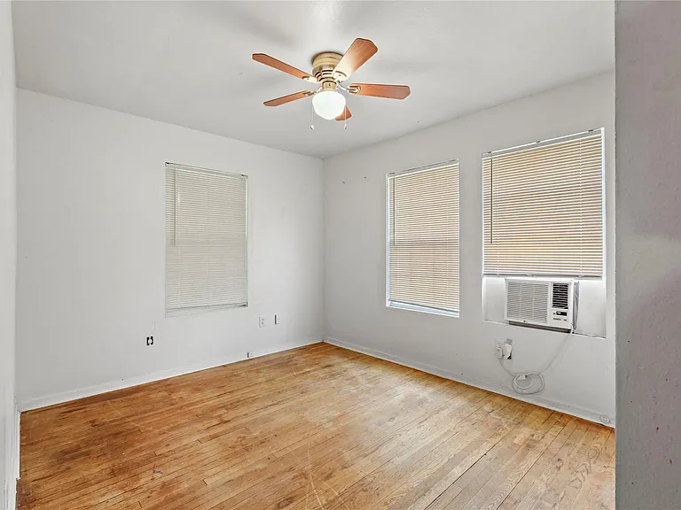 5515 Flamingo Dr — Photo 16