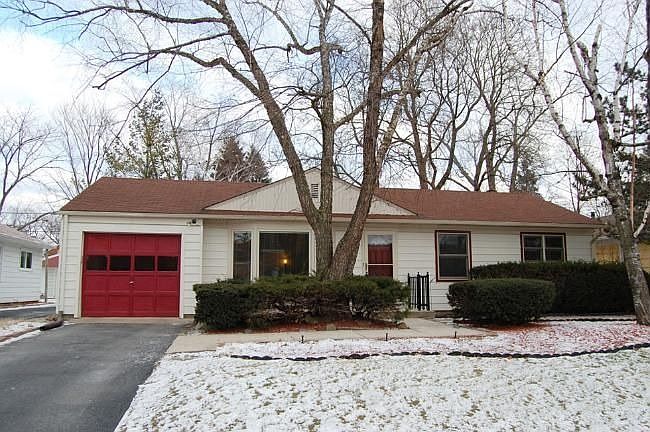 1st image of 5024 N Lydell Ave