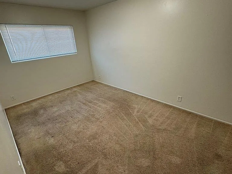 8809 Los Coches Rd — Photo 7