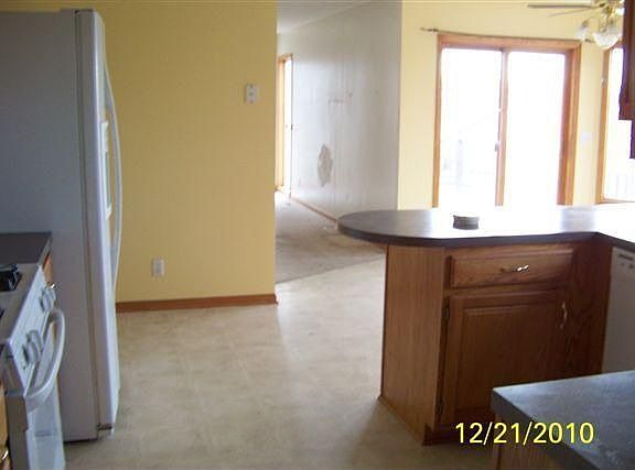 4th image of 11926 S 53rd St