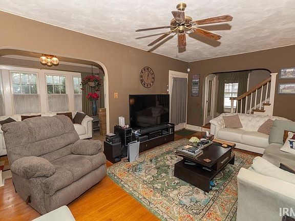 5th image of 126 Gage Ave