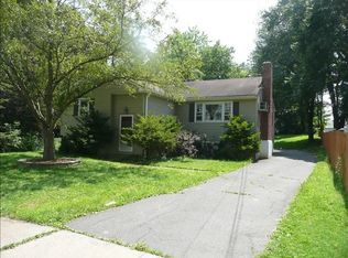 59 Cummings St, East Hartford, CT 06108