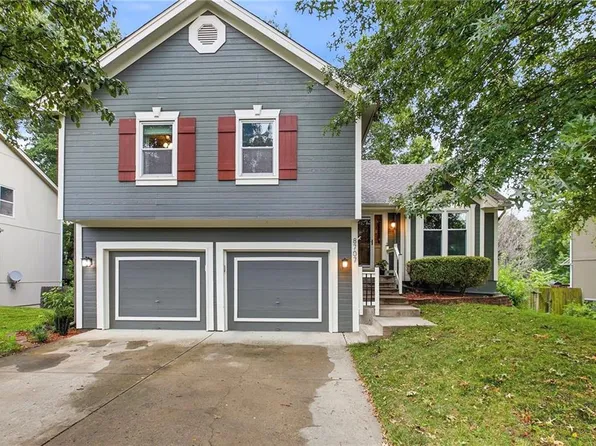 8707 N McDonald Ave, Kansas City, MO 64153