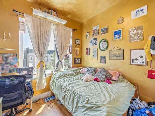 305 Sumpter Street image 27 of 48