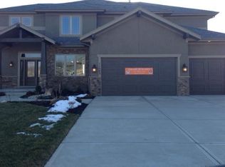 11503 W 164th Ter, Overland Park, KS 66062