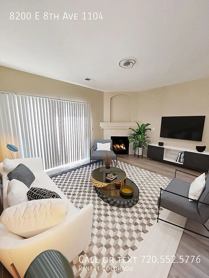 Brand New Flooring Move-In Ready Condo! 2 Bed 2 Bath With 1 Car Garage & Extra Storage In Lowry! — Photo 2
