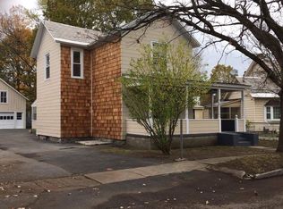 3 3rd St, Glens Falls, NY 12801