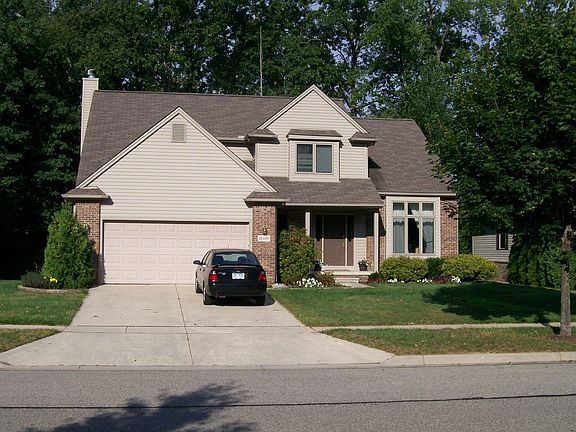 2nd image of 2039 Wildwood Trl