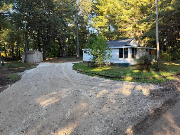 300 E Madison Rd, Twin Lake, MI 49457