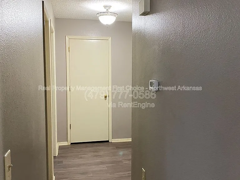 3168 W Shale St — Photo 8
