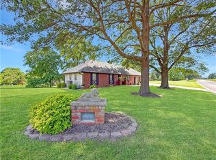 601 W 34th St, Higginsville, MO 64037