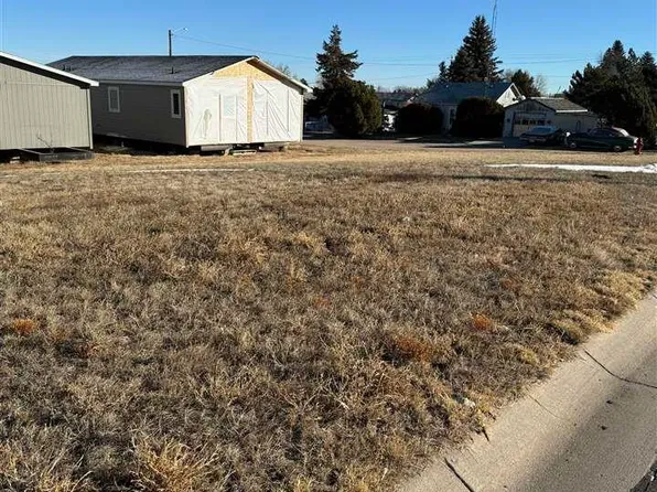 Locust St, Kimball, NE 69145