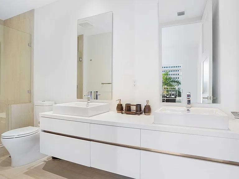 155 E Boca Raton Rd #301 — Photo 6