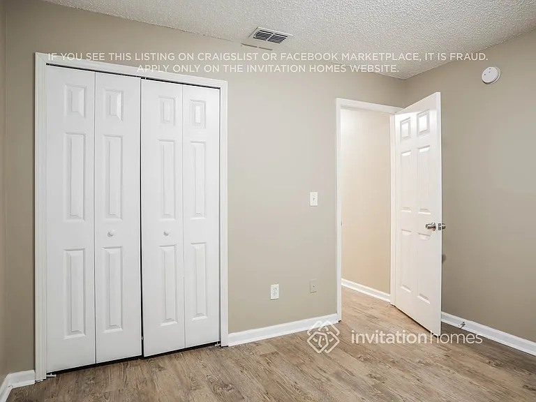 11275 Chertsey Ln — Photo 12