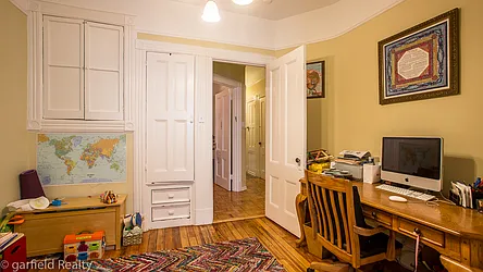 Rented by Garfield Realty 