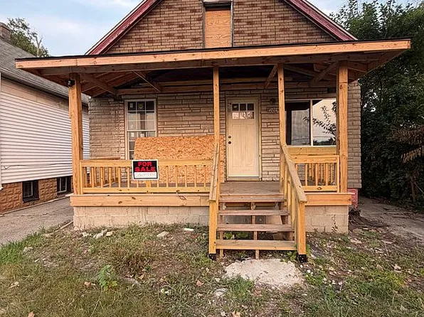 1984 Dearing Ave, Hamtramck, MI 48212