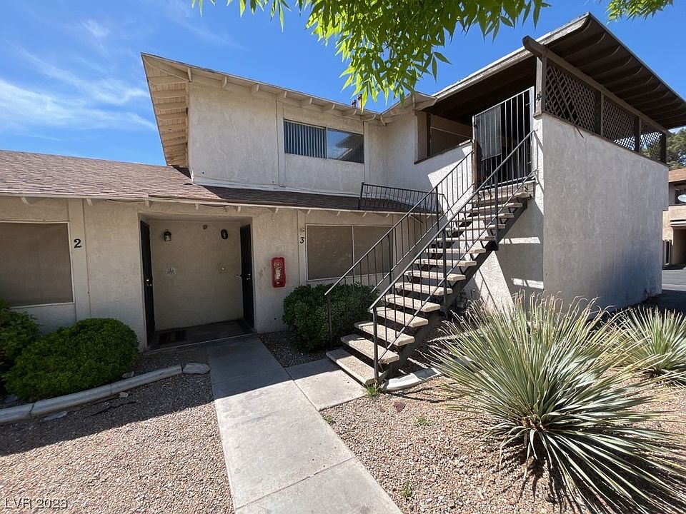 1st image of 2744 Karen Ave