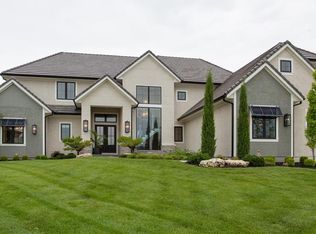 10702 W 142nd Ter, Overland Park, KS 66221