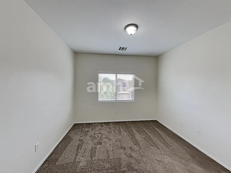 91 N Mail Station Ln — Photo 16