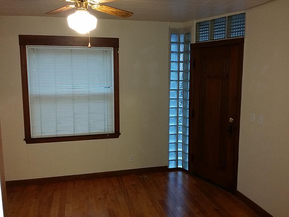 Entry and Living room