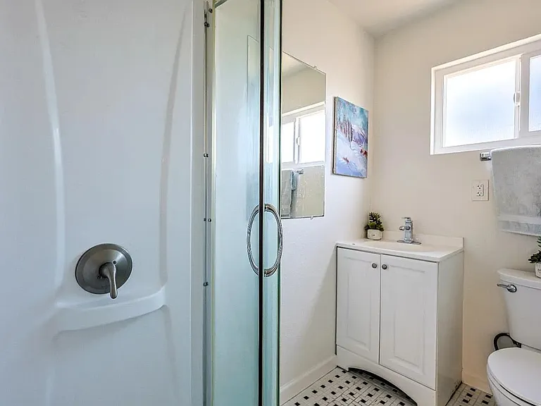 2911 California St #2 — Photo 2