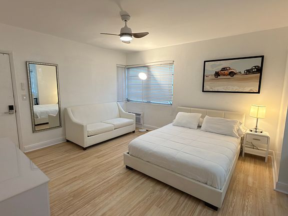 5th image of 545 Michigan Ave APT 8