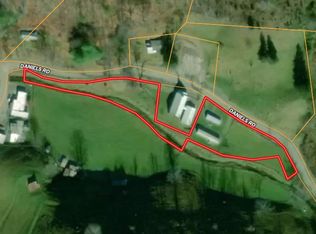 204 Daniels Rd, Bandy, VA 24602