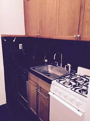 Rented by Keller Williams NYC | media 69