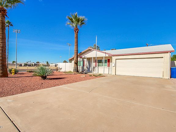 3rd image of 2102 E Concorda Dr