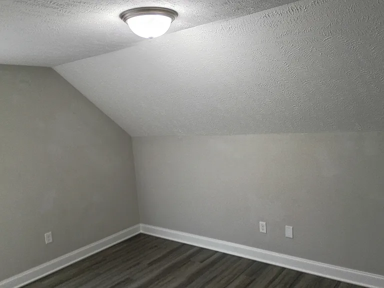 2831 Upstream Rd — Photo 18