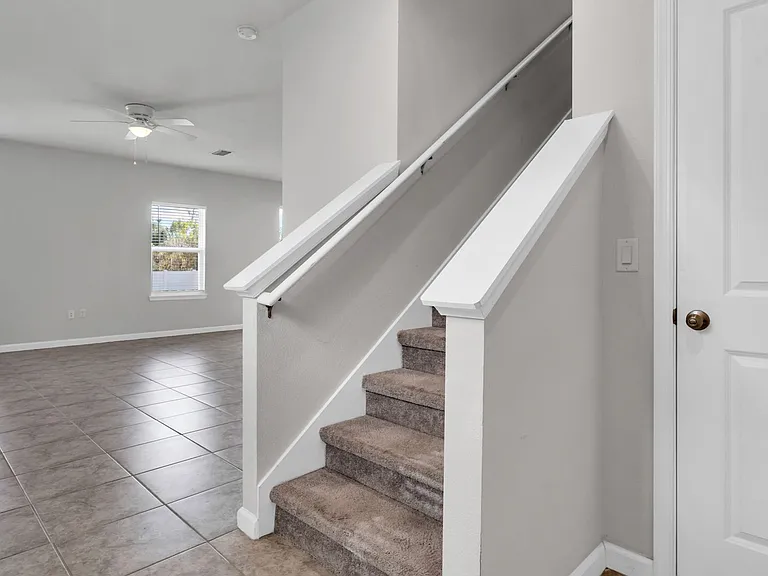 10735 Hawks Landing Dr — Photo 3