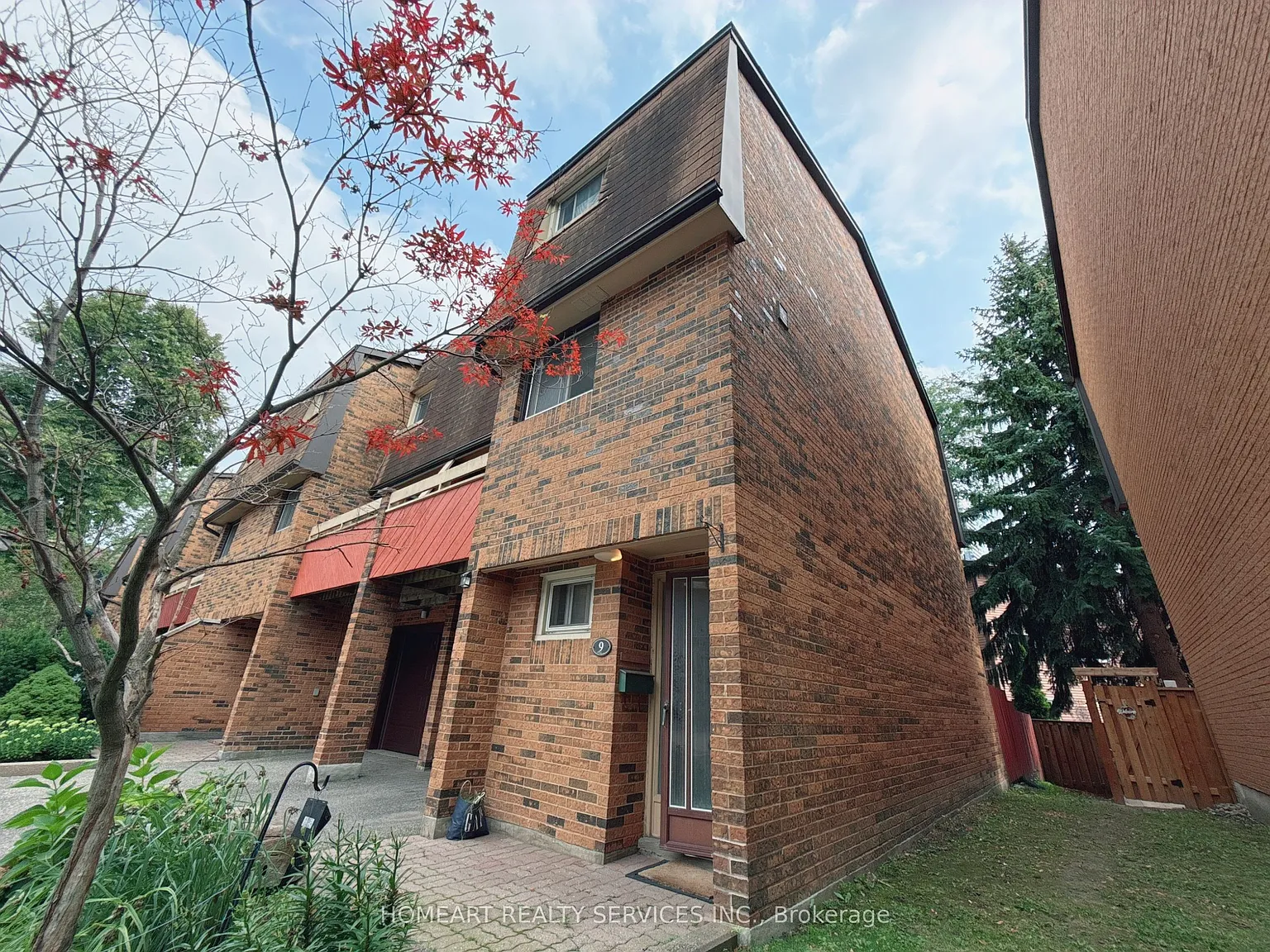 3 bed, $3,500 — Photo 1