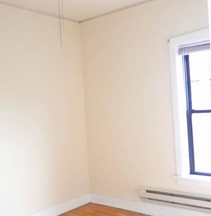 4th image of 1321 Oak Ave APT 3A