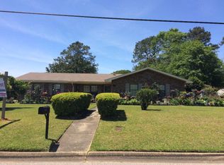 902 Torino Dr, Dothan, AL 36301