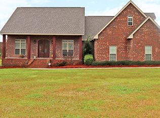 372 Albert Graves Rd, Sumrall, MS 39482