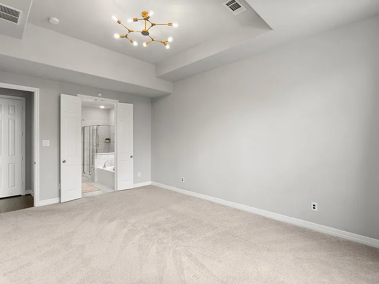 2840 Jehlon Ln — Photo 21